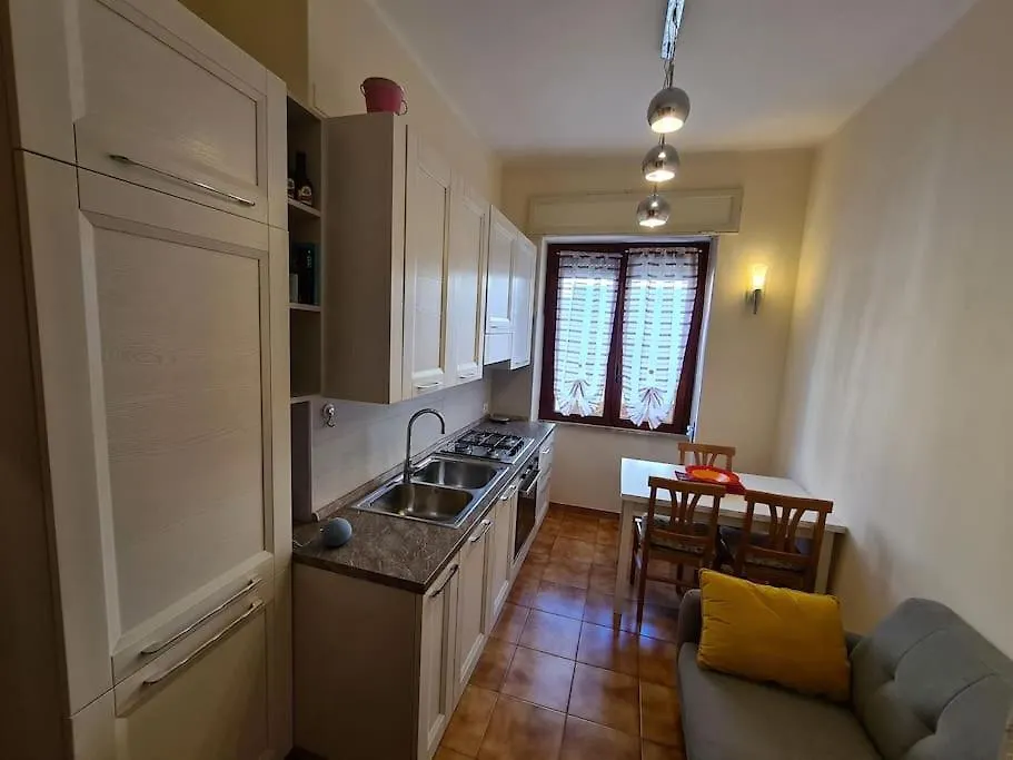 Appartamento San Benedetto Cagliari 0*,  Italia